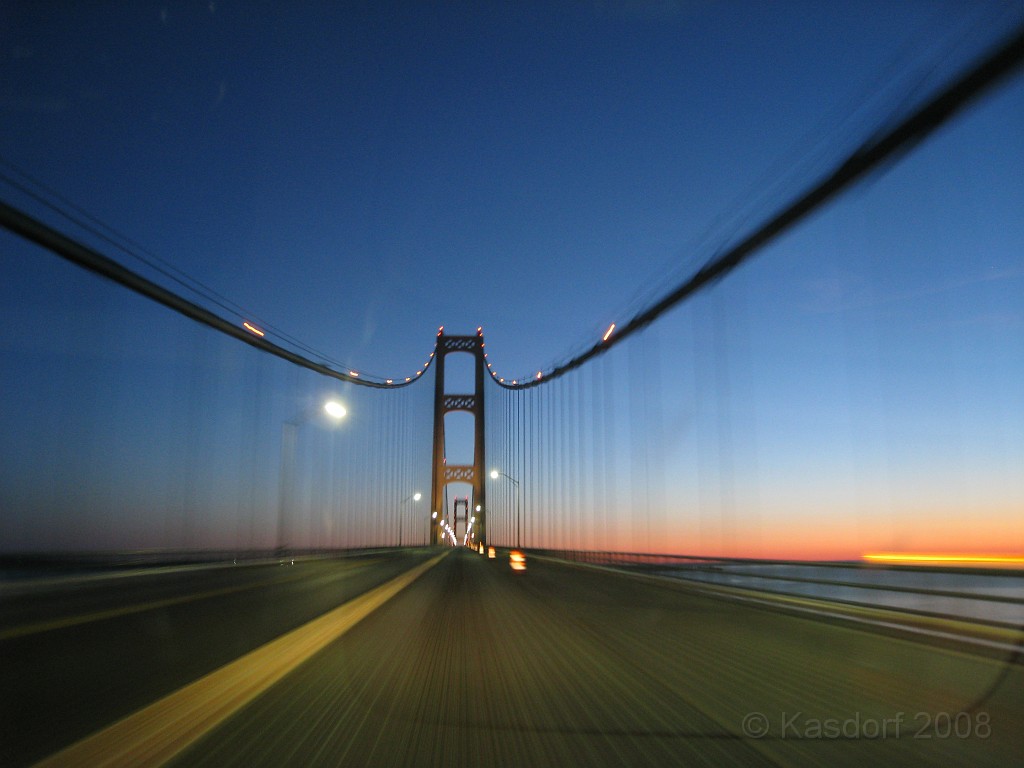 Mackinaw Bridge Race 2008-05 0031.jpg - The Mackinaw Bridge in northern Michigan spans five miles of open water. On May 24, 2008 I participated in the "Mighty Mac Run" a five mile run.